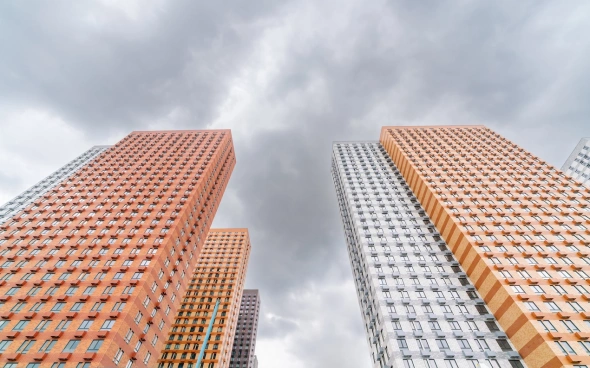 Инвестиции в недвижимость РФ бьют рекорды на фоне ухода игроков в 2023 году